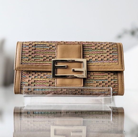 Fendi Wallet - Picture 1 of 15